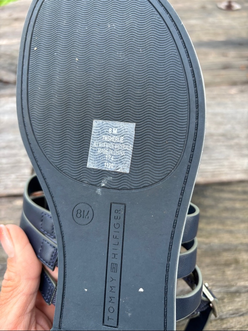 Tommy Hilfiger Women’s Sz8M Navy Leather Logo Thong Sandals#0312 - Picture 4 of 10